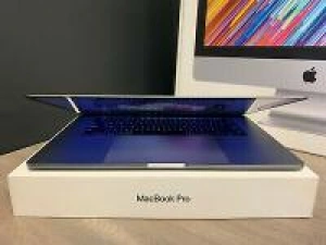 59150 - (2017) Apple Macbook Pro 15-Inch 3.1 GHz Intel Core i7, 16GB, 2TB Touchbar